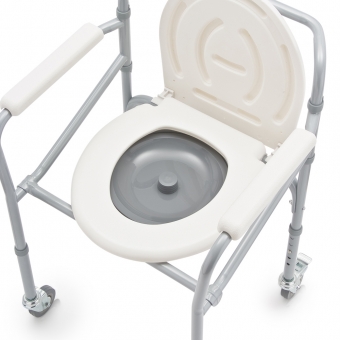 Кресло-туалет складной на колёсах FS 696L Armed