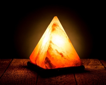 Соляная лампа Пирамида 